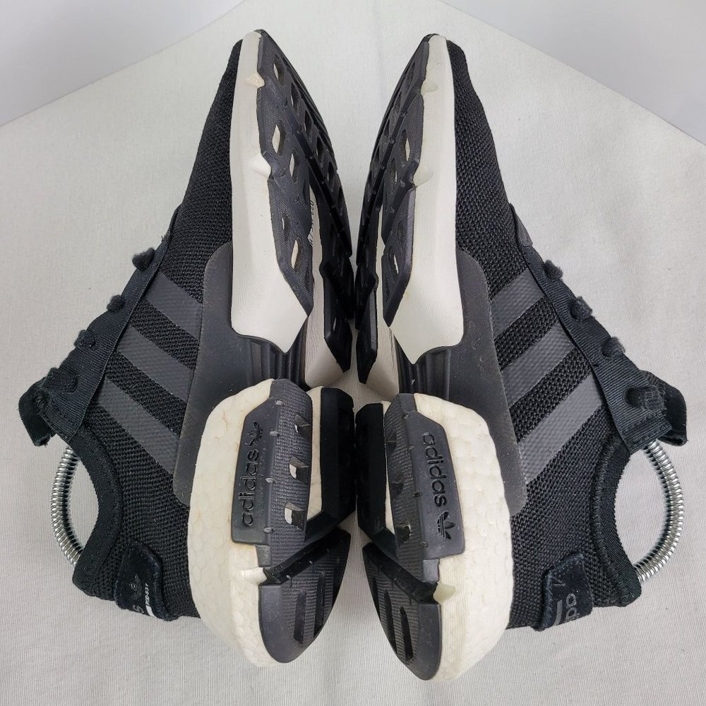 Adidas POD-S3.1 2018 Women's Athletic Core Black Cloud White B37466 US Size 6.5 - Picture 6 of 8